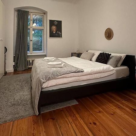 Grosses Apartment Am Kudamm Берлин Екстериор снимка